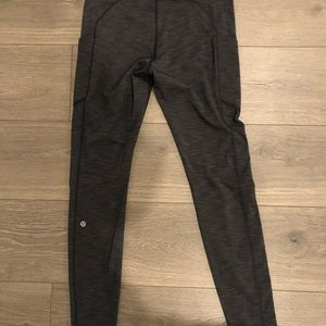 Lululemon Speed Up Tights Legging Size 8 (Medium)